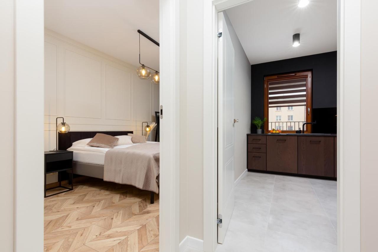 Awangarda Apartment Warsaw Ochota By Renters Prestige Exterior photo